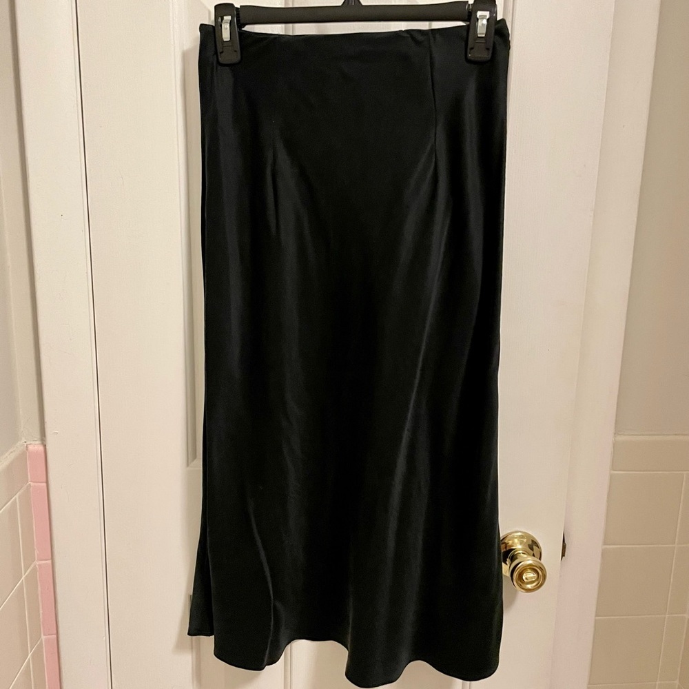 Quince 100% Washable Silk Midi Skirt